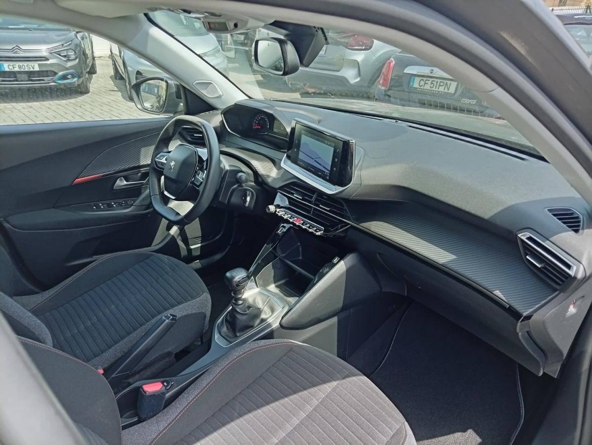 peugeot-2008-2022-gasolina-1199cc