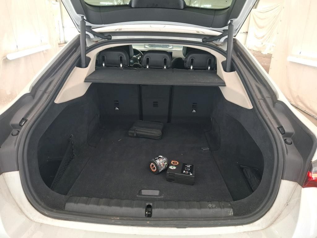 bmw-i4-2023-eletrico-0cc