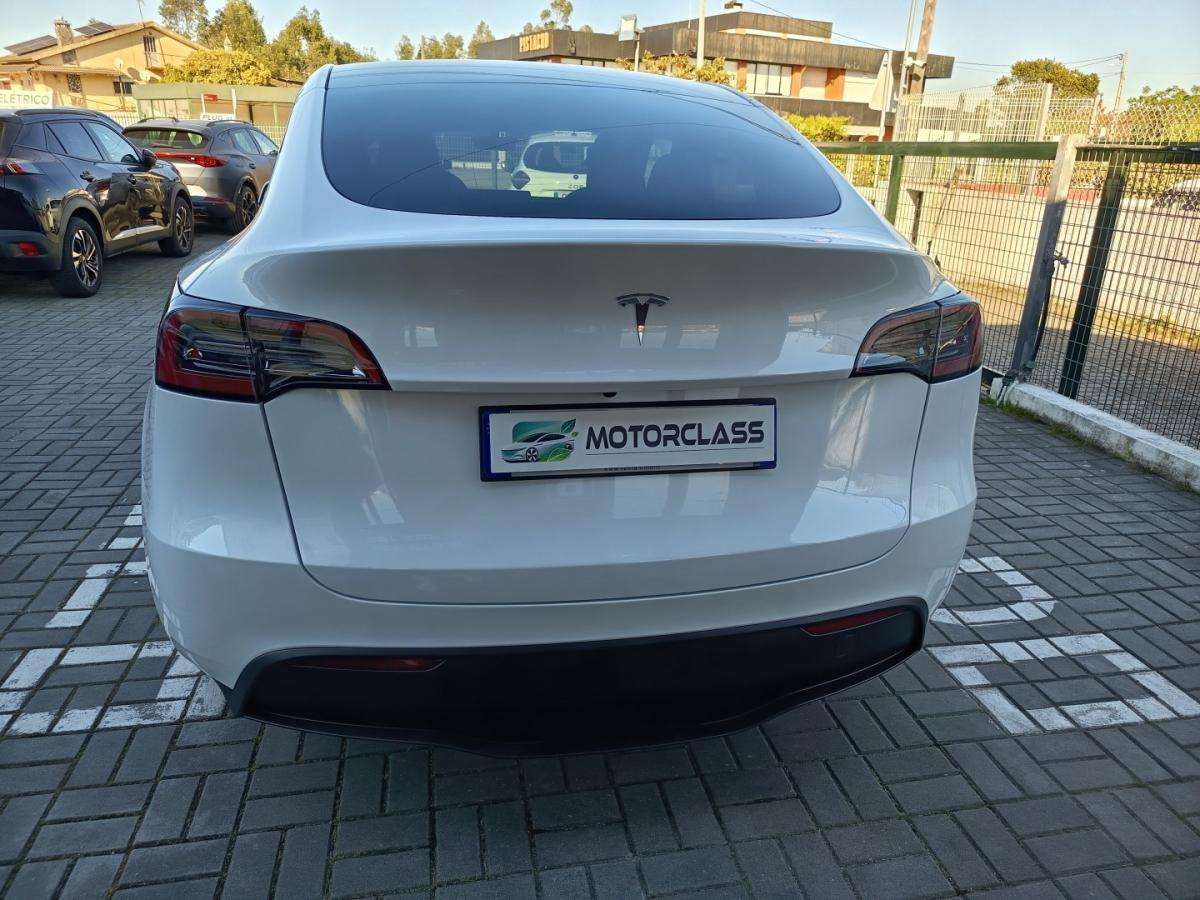 tesla-model-y-2023-eletrico-0cc