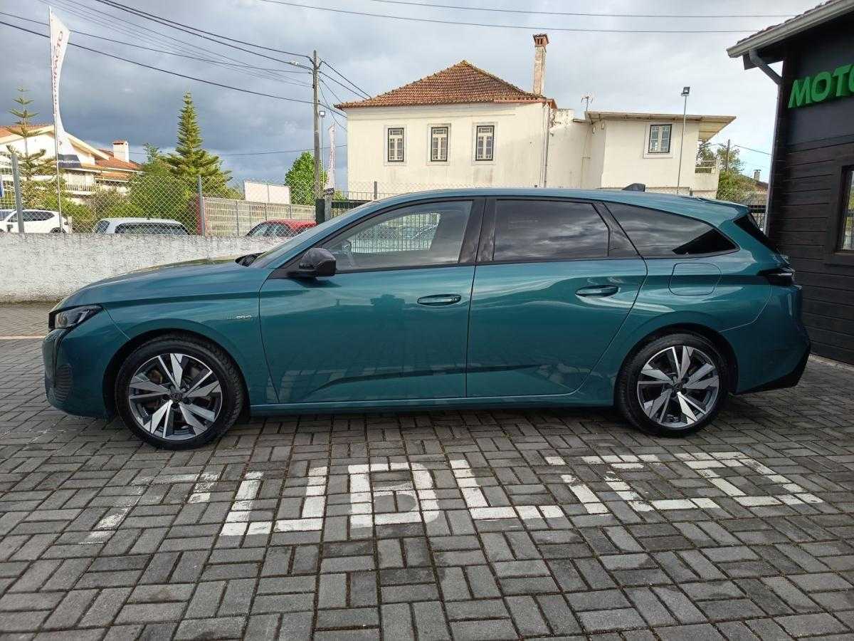 peugeot-308-sw-2022-hibrido-1598cc