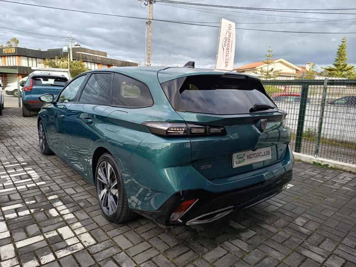 peugeot-308-sw-2022-hibrido-1598cc