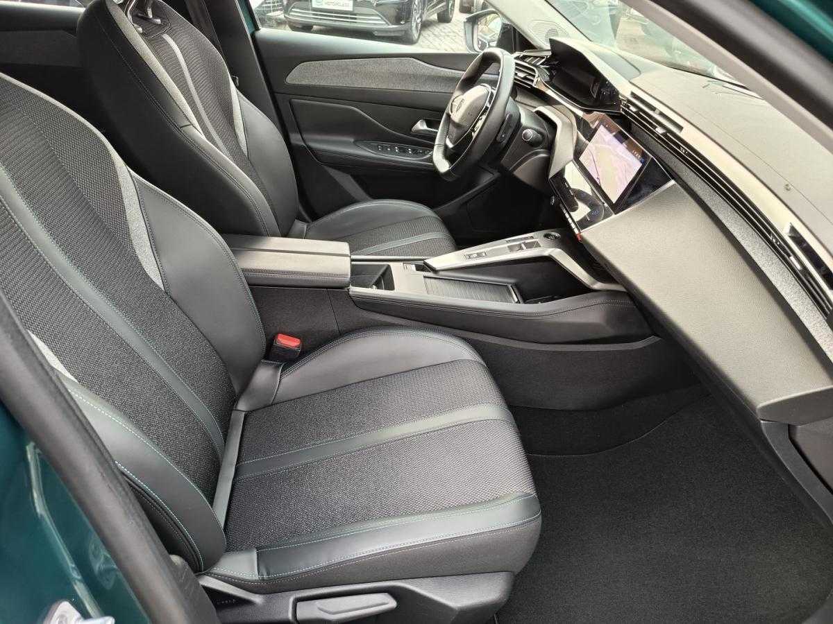 peugeot-308-sw-2022-hibrido-1598cc