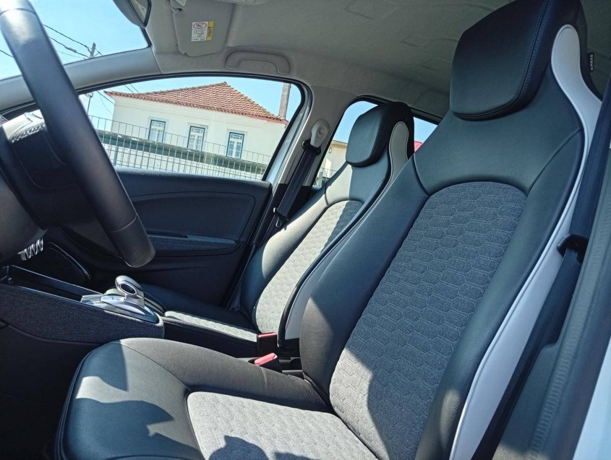 renault-zoe-2022-eletrico-0cc