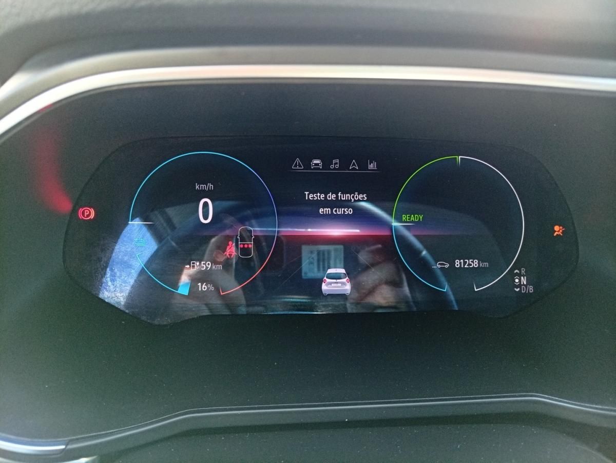 renault-zoe-2022-eletrico-0cc