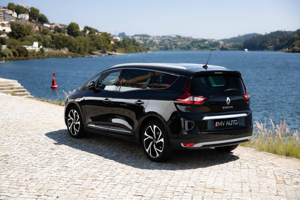 renault-grand-scenic-2017-diesel-1598cc