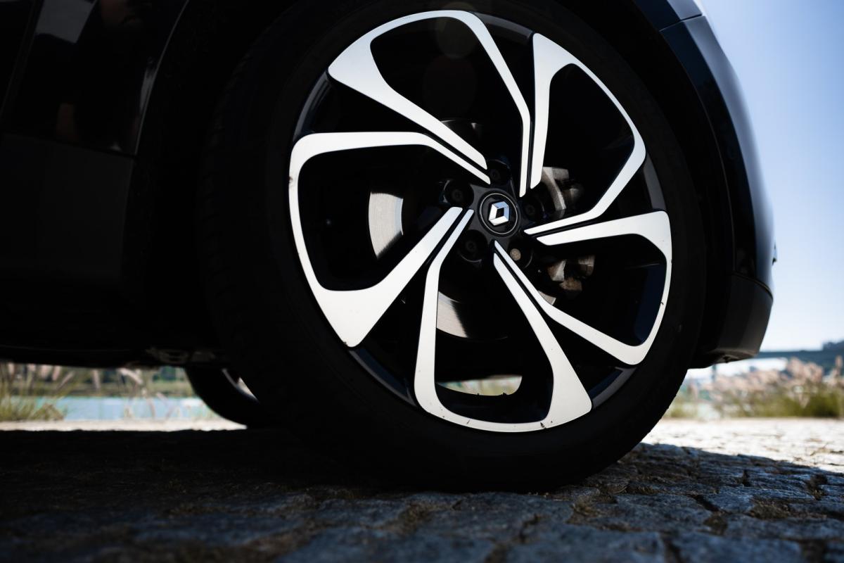 renault-grand-scenic-2017-diesel-1598cc