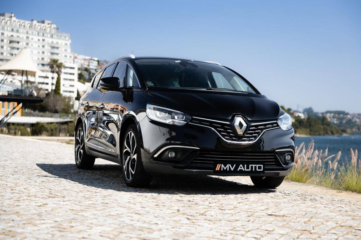 renault-grand-scenic-2017-diesel-1598cc