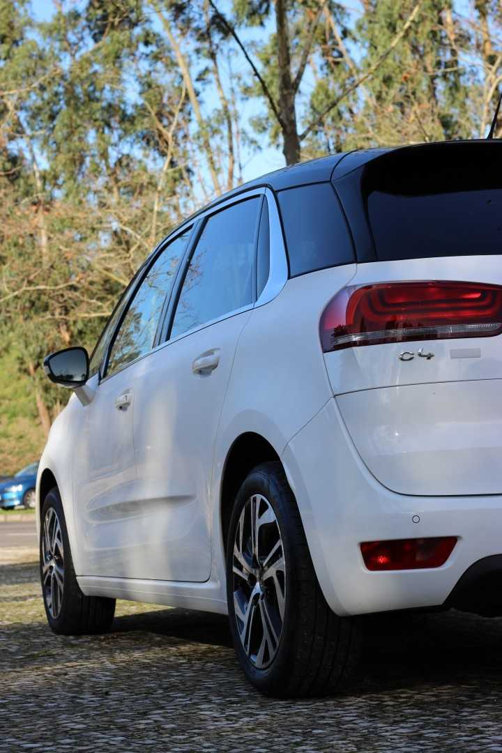 citroen-c4-picasso-2017-gasolina-1199cc