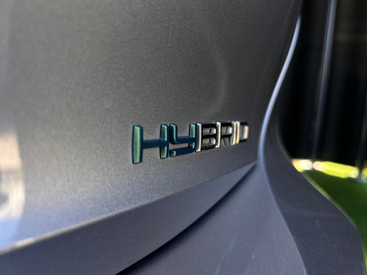 peugeot-308-2024-hibrido-a-gasolina-1598cc