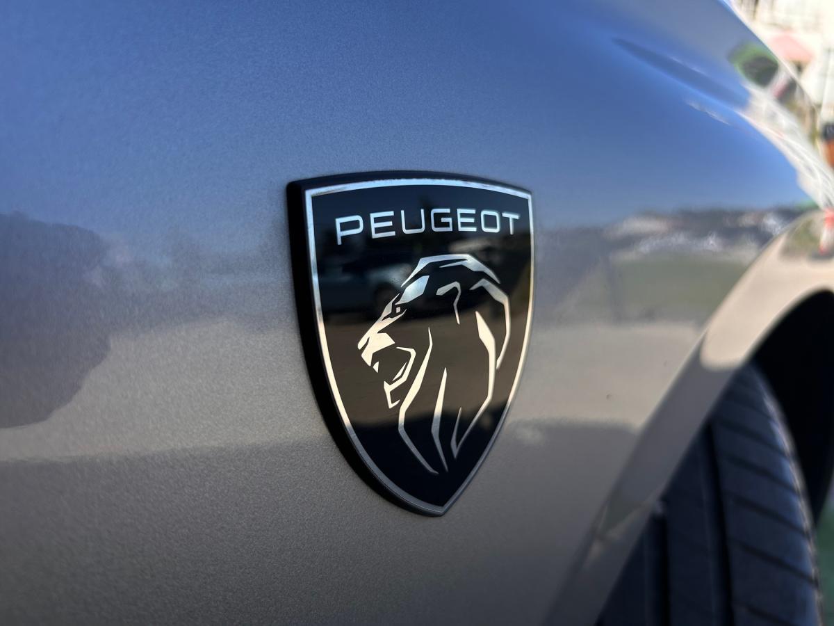 peugeot-308-2024-hibrido-a-gasolina-1598cc