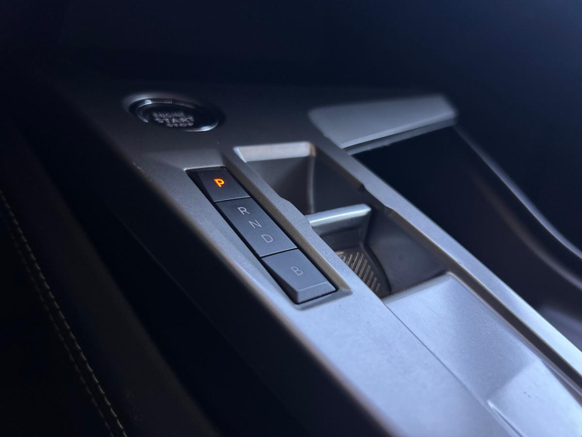 peugeot-308-2024-hibrido-a-gasolina-1598cc