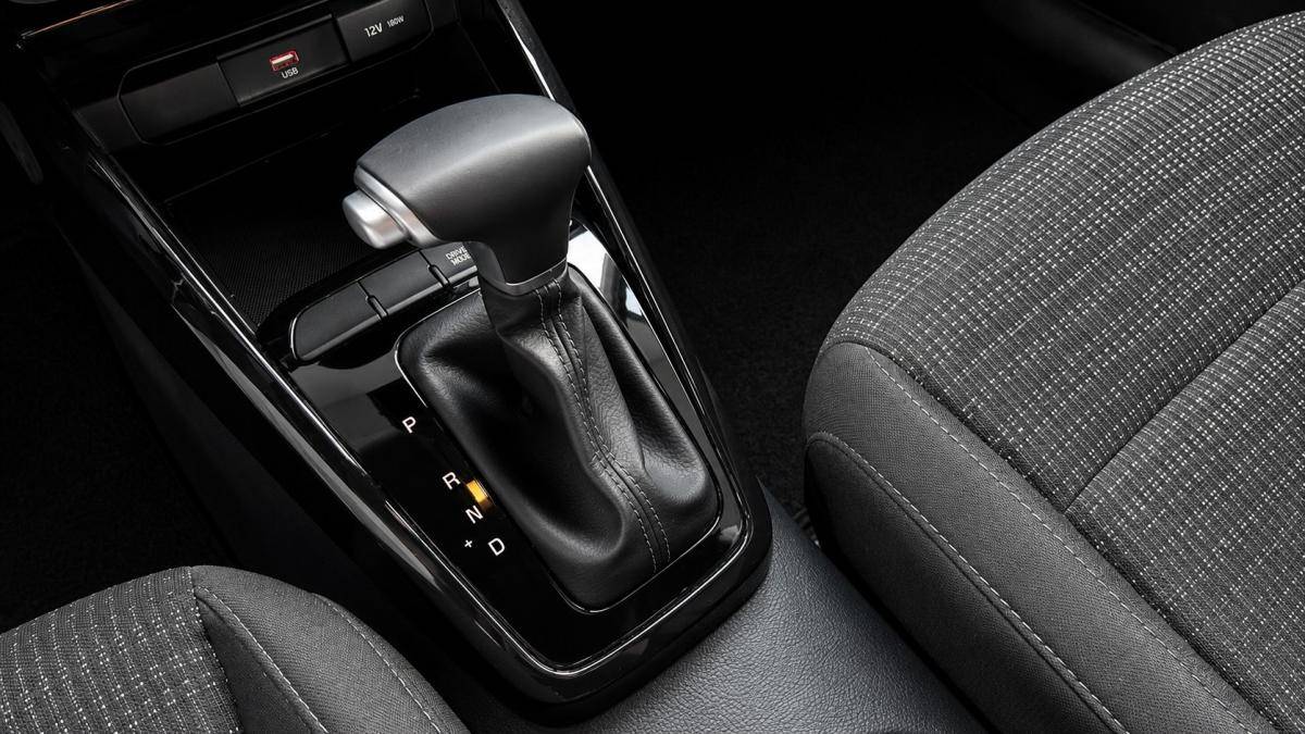 kia-stonic-2025-gasolina-998cc