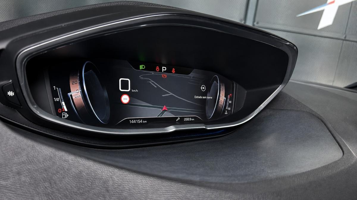 peugeot-3008-2018-diesel-1499cc