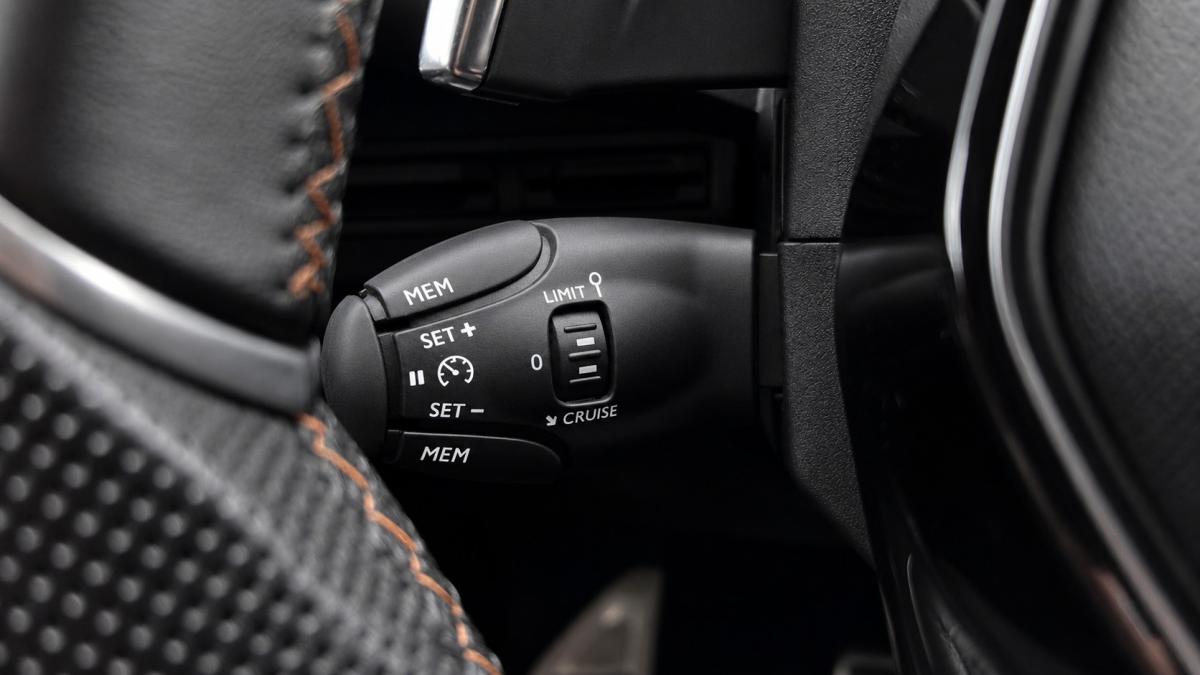 peugeot-3008-2018-diesel-1499cc