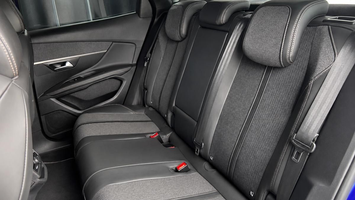 peugeot-3008-2018-diesel-1499cc