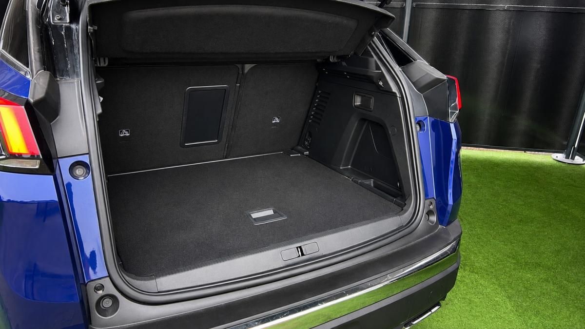 peugeot-3008-2018-diesel-1499cc