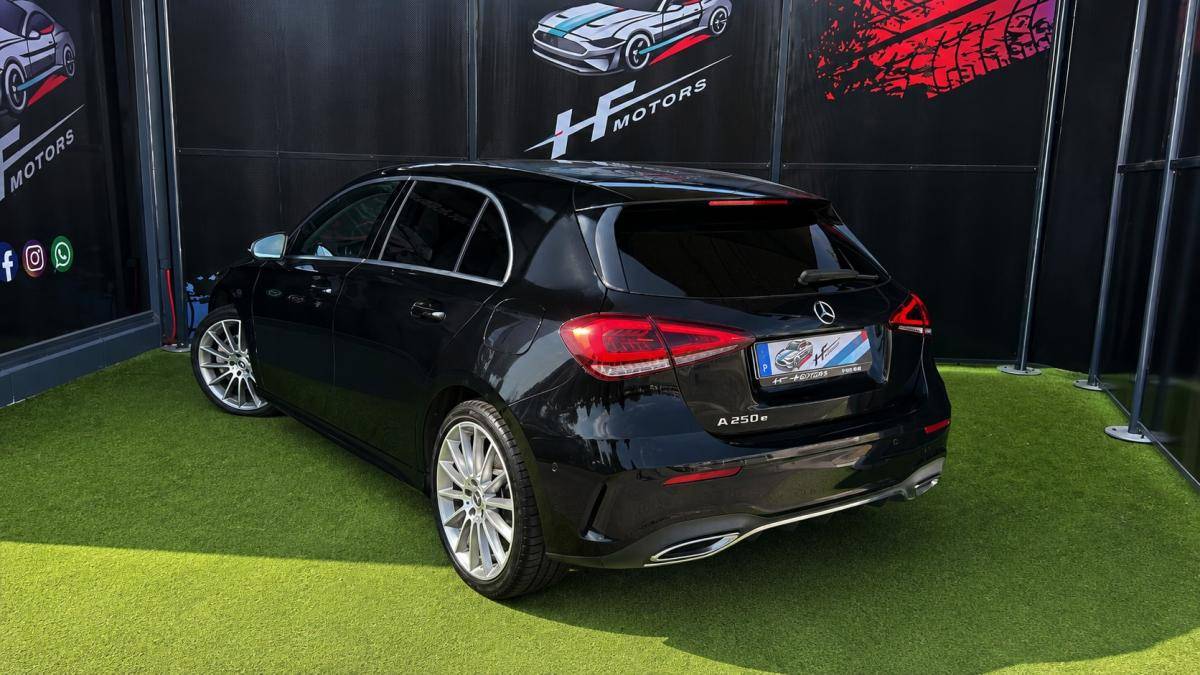 mercedes-benz-classe-a-2022-hibrido-a-gasolina-1332cc