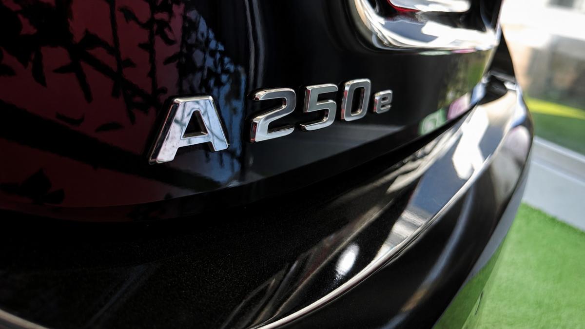 mercedes-benz-classe-a-2022-hibrido-a-gasolina-1332cc
