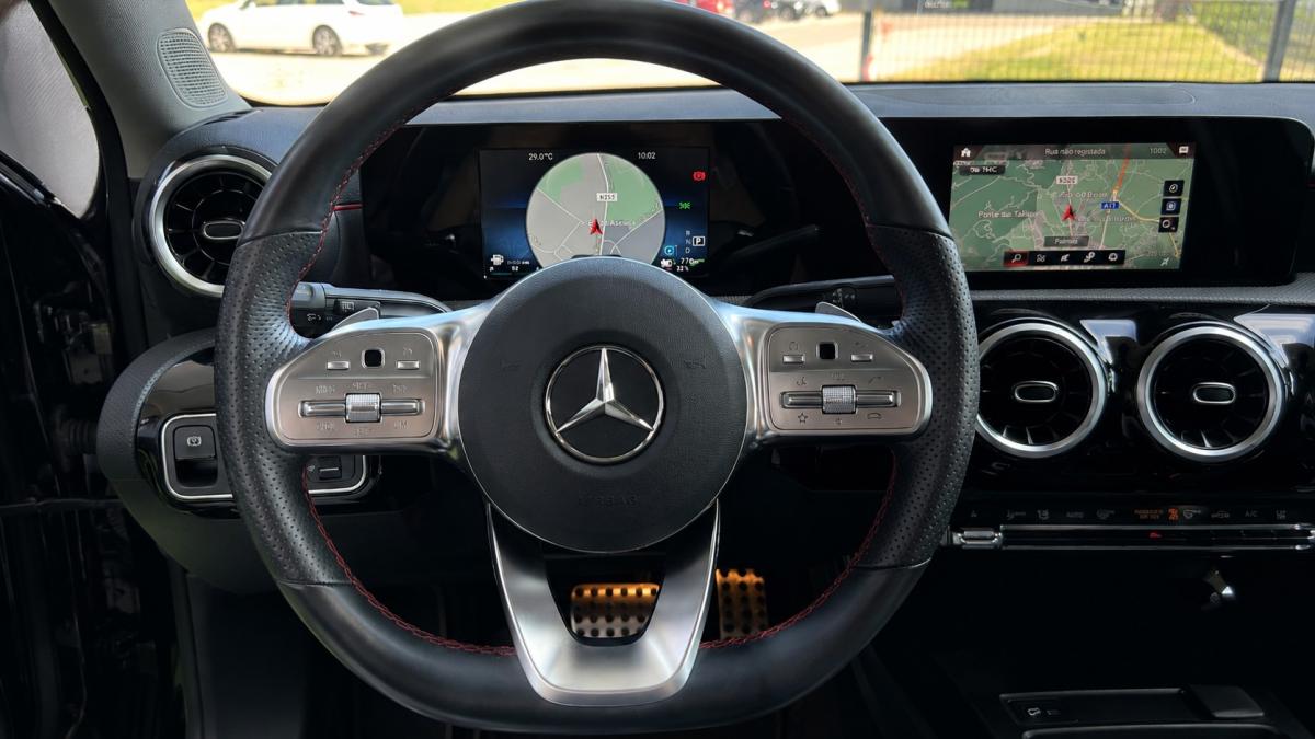mercedes-benz-classe-a-2022-hibrido-a-gasolina-1332cc