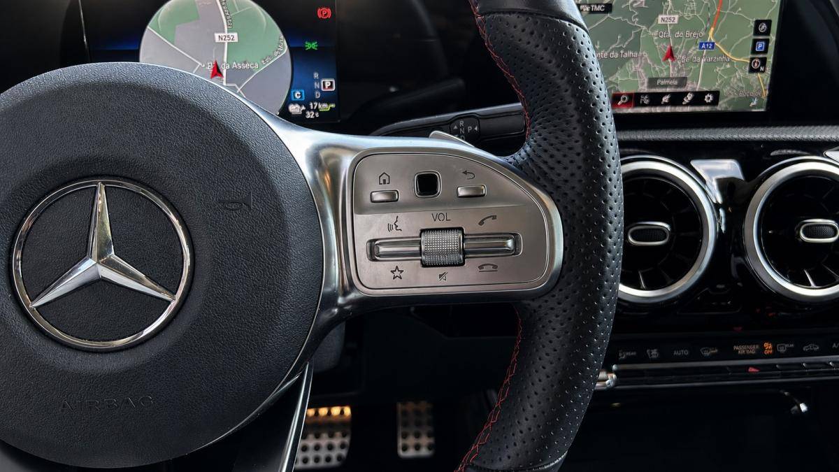 mercedes-benz-classe-a-2022-hibrido-a-gasolina-1332cc