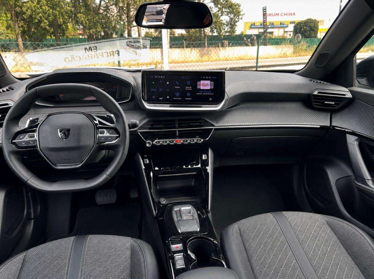 peugeot-2008-2025-hibrido-a-gasolina-1199cc