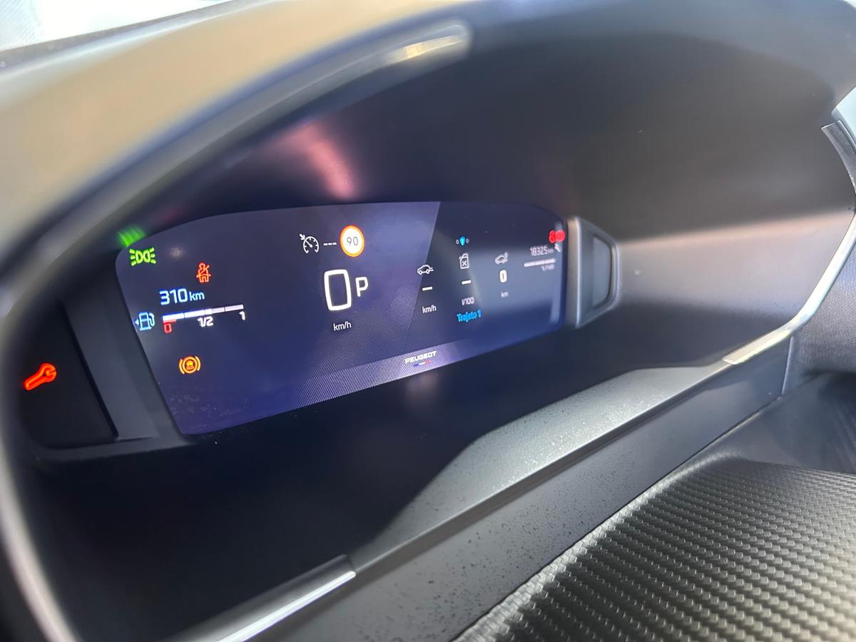 peugeot-2008-2025-hibrido-a-gasolina-1199cc