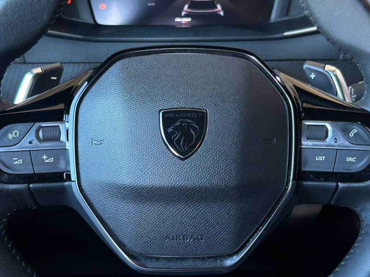 peugeot-2008-2025-hibrido-a-gasolina-1199cc