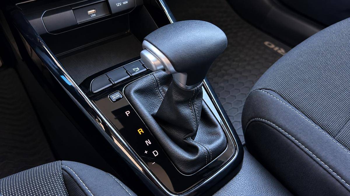 kia-rio-2022-gasolina-998cc