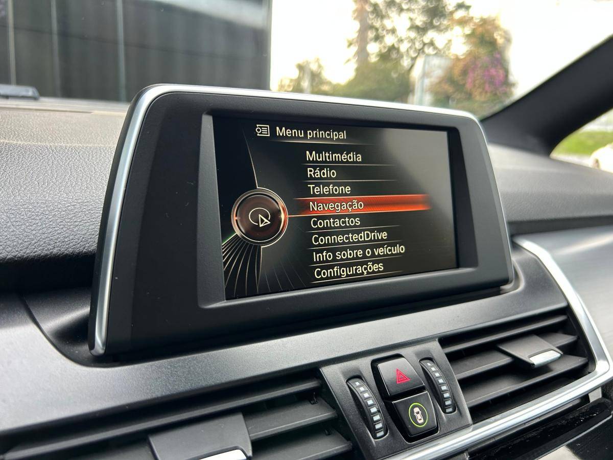 bmw-serie-2-2017-diesel-1496cc