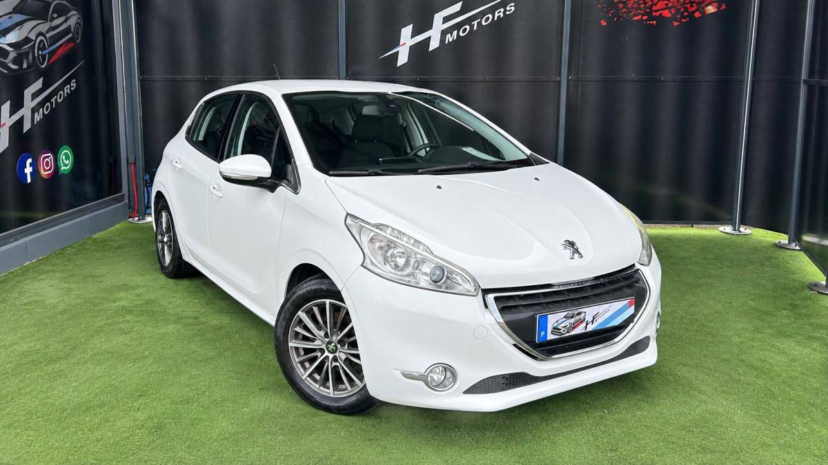 peugeot-208-2015-diesel-1560cc