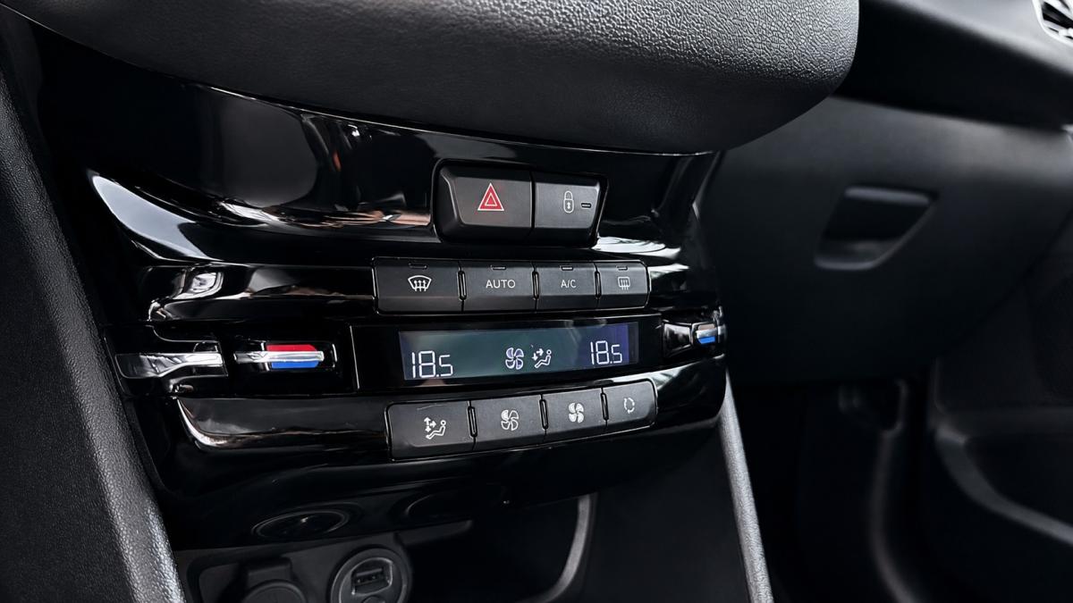 peugeot-208-2015-diesel-1560cc