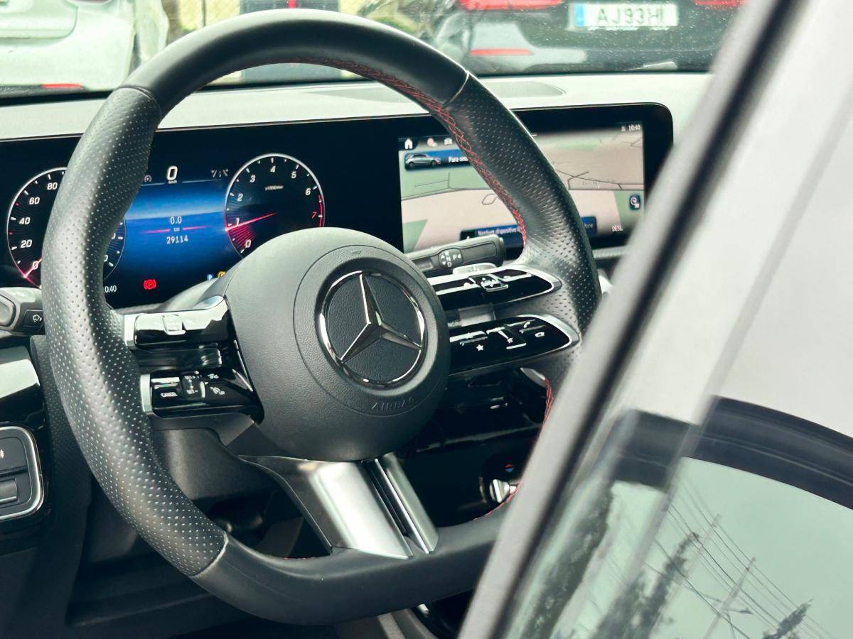 mercedes-benz-classe-a-2024-hibrido-a-gasolina-1332cc