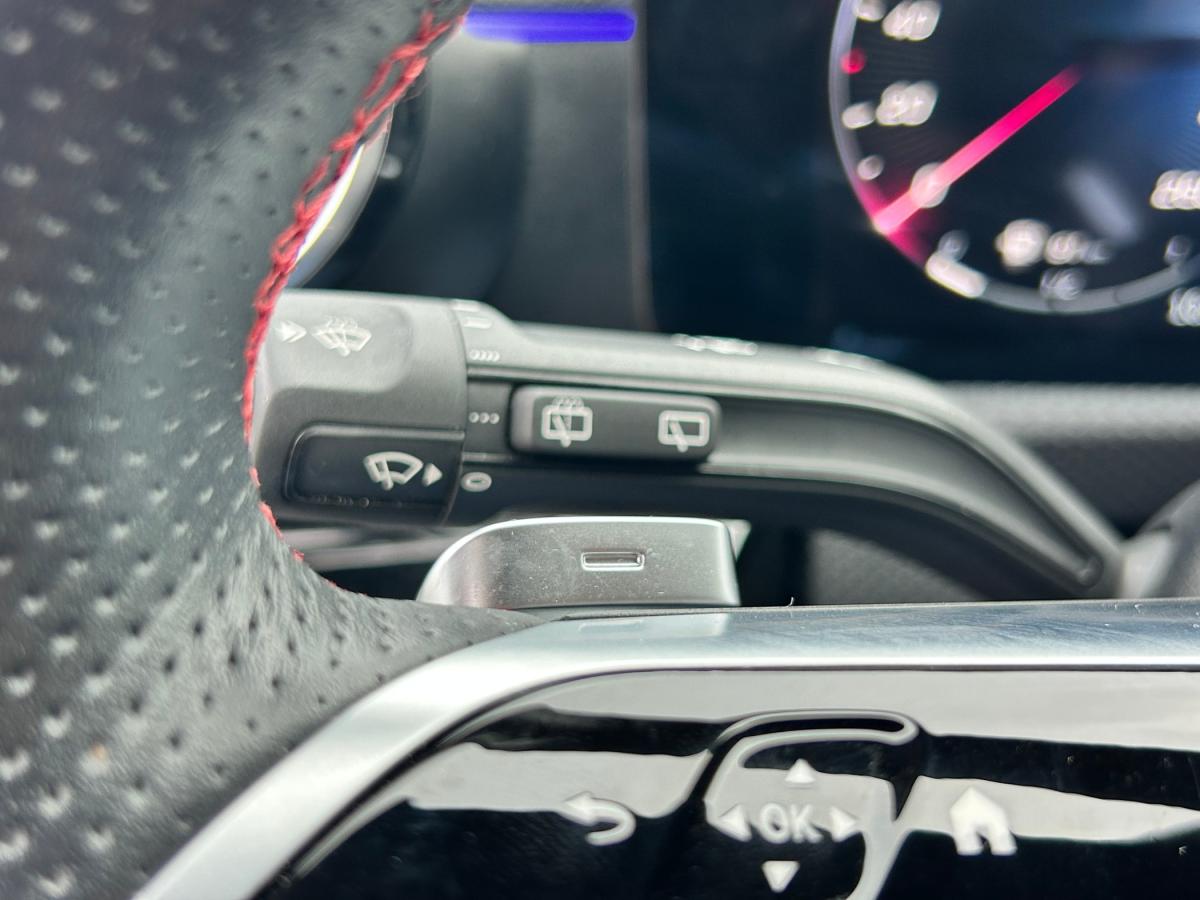 mercedes-benz-classe-a-2024-hibrido-a-gasolina-1332cc