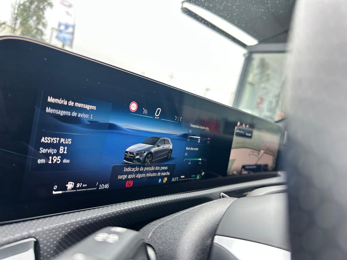 mercedes-benz-classe-a-2024-hibrido-a-gasolina-1332cc