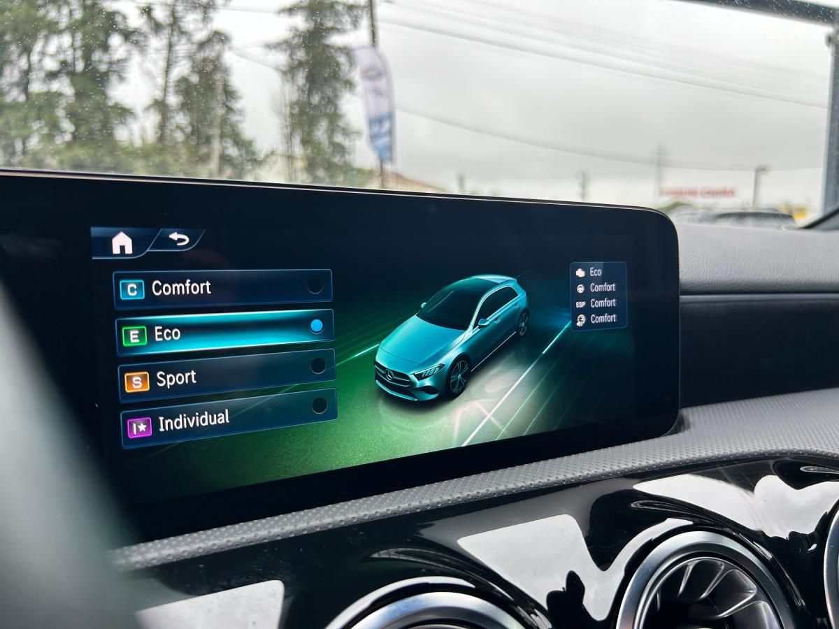 mercedes-benz-classe-a-2024-hibrido-a-gasolina-1332cc