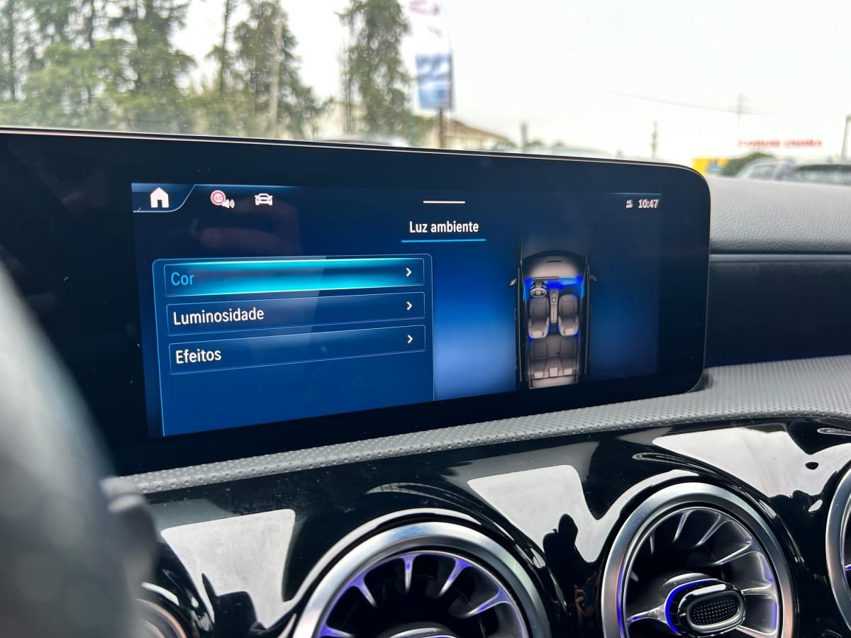 mercedes-benz-classe-a-2024-hibrido-a-gasolina-1332cc