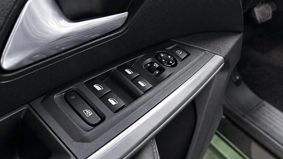 peugeot-3008-2025-gasolina-1199cc