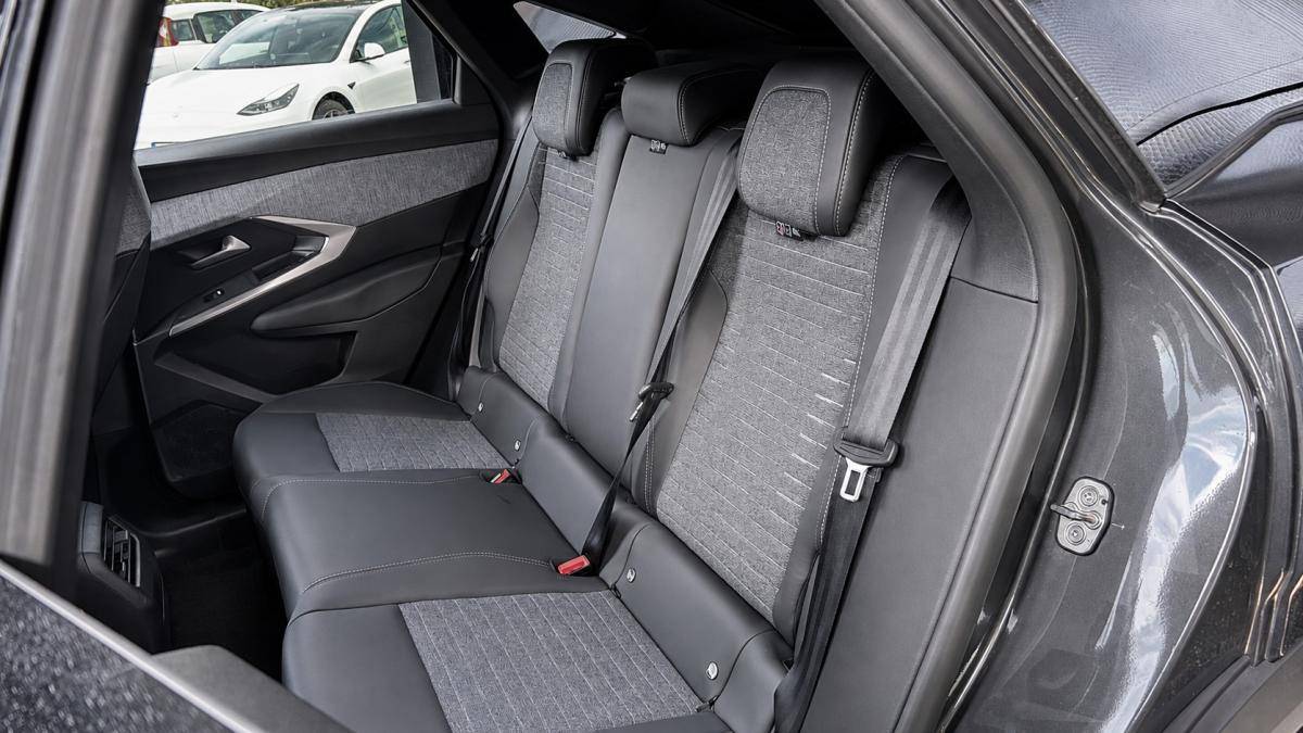 peugeot-3008-2025-gasolina-1199cc