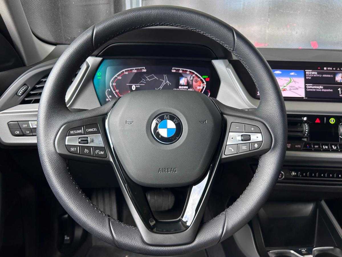 bmw-serie-1-2024-gasolina-1499cc