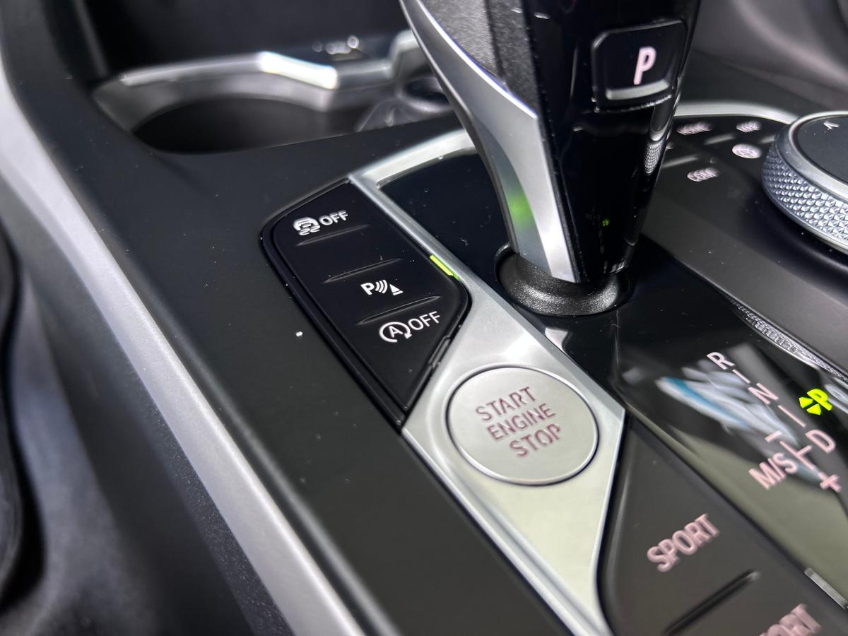 bmw-serie-1-2024-gasolina-1499cc