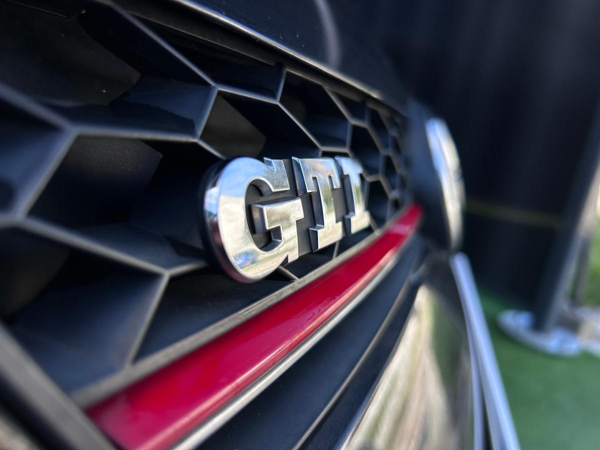 volkswagen-golf-2016-gasolina-1984cc