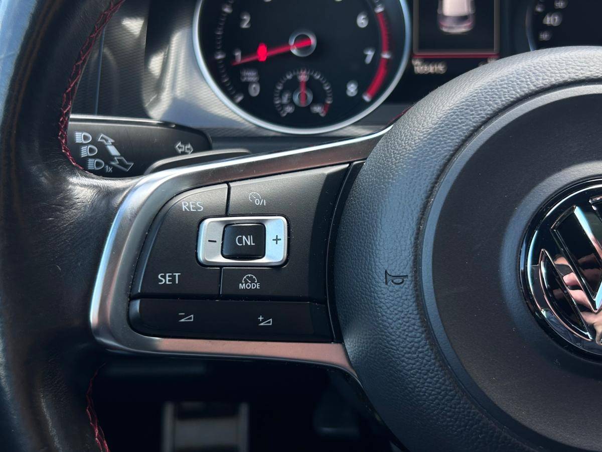 volkswagen-golf-2016-gasolina-1984cc