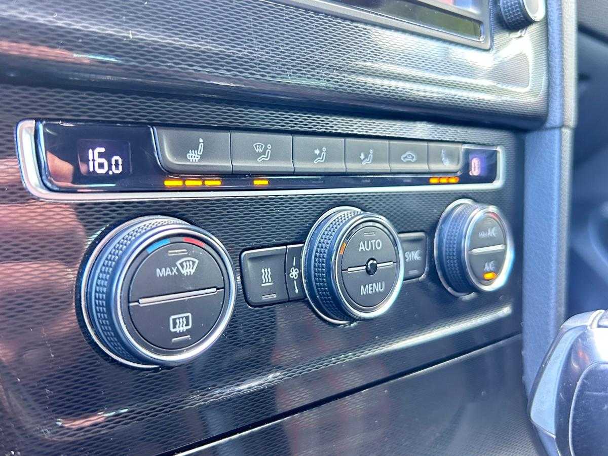 volkswagen-golf-2016-gasolina-1984cc