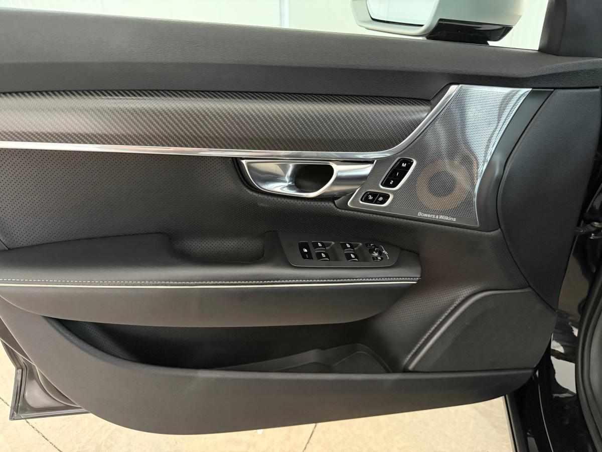 volvo-v90-d5-2-0-awd-2017-diesel-1969cc