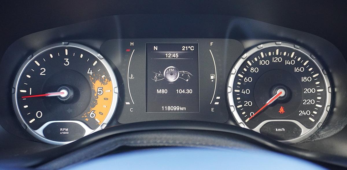 jeep-renegade-2015-diesel-1598cc