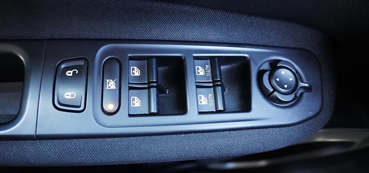 jeep-renegade-2015-diesel-1598cc