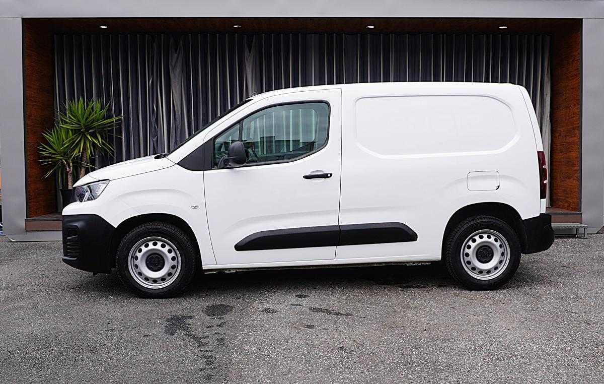 peugeot-partner-2021-diesel-1499cc