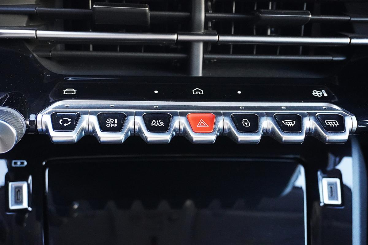 peugeot-208-2025-gasolina-1199cc
