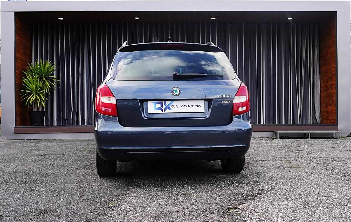 skoda-fabia-break-2012-diesel-1199cc