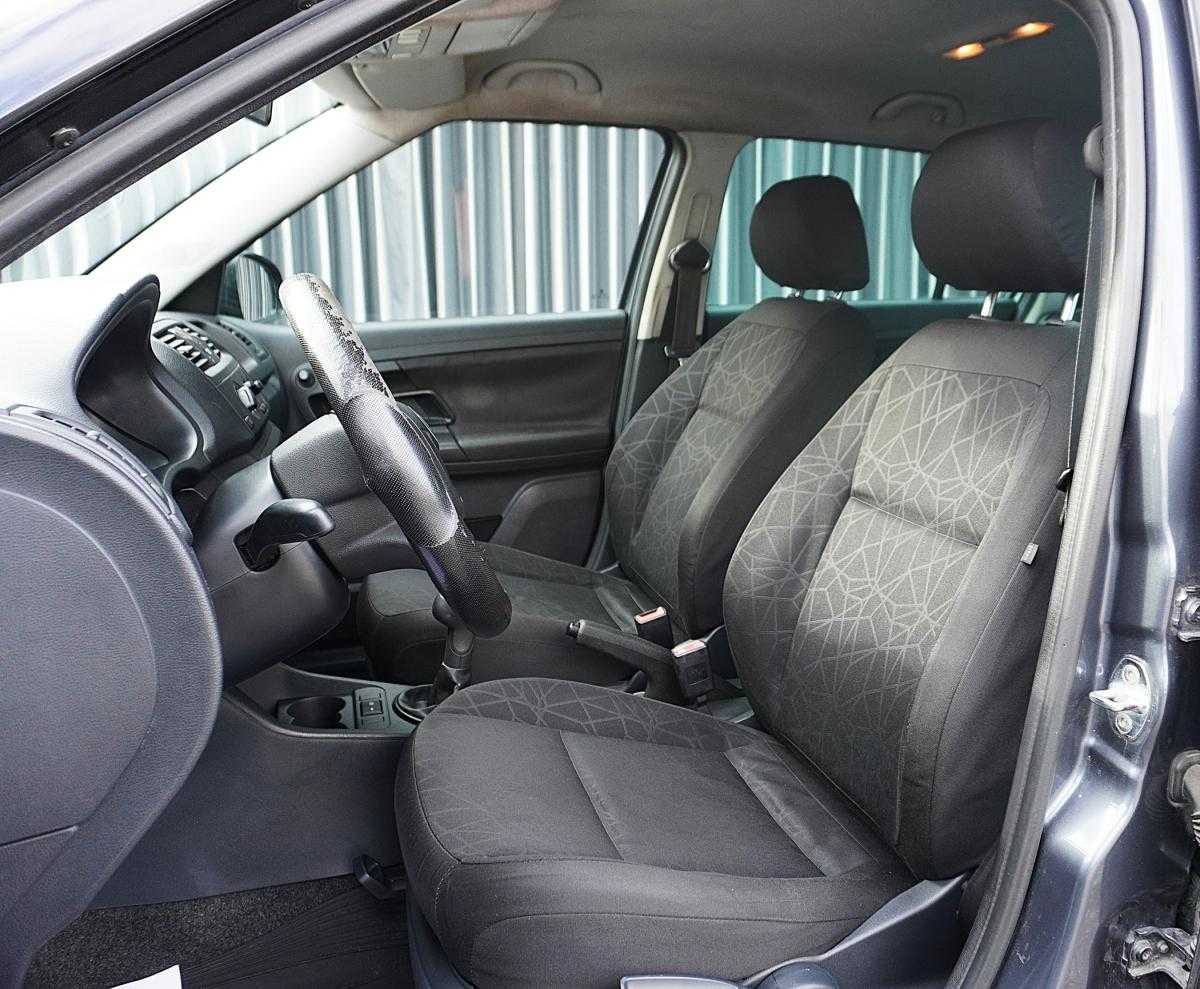 skoda-fabia-break-2012-diesel-1199cc